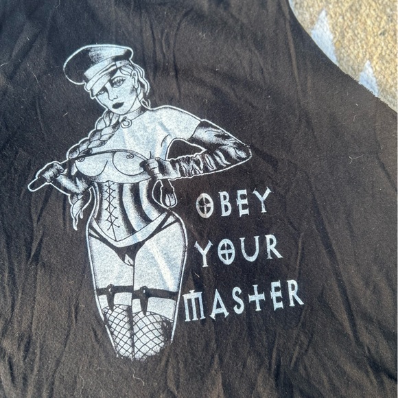 “Obey your master” muscle tee - Picture 3 of 3